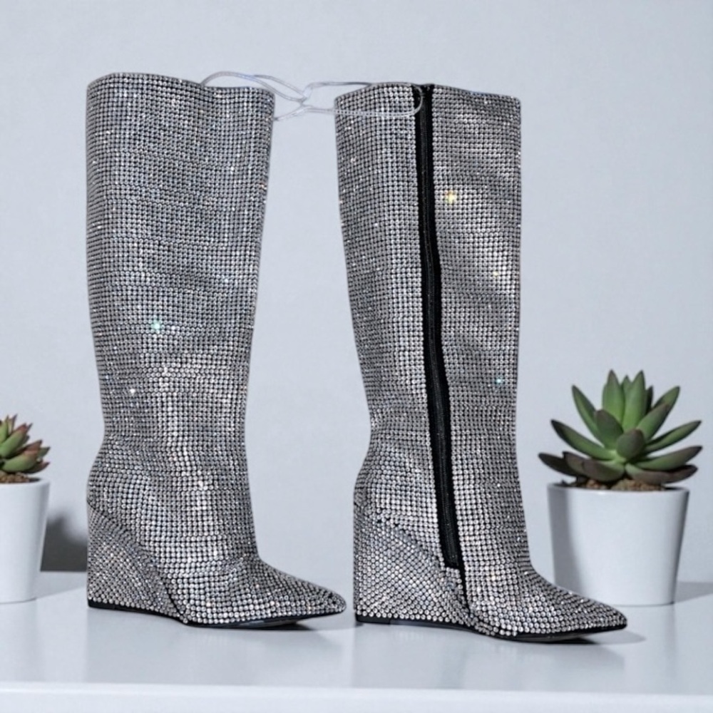Gianni Bini Gabortwo Rhinestone Tall Wedge Boots Size 7.5 M New with Defects